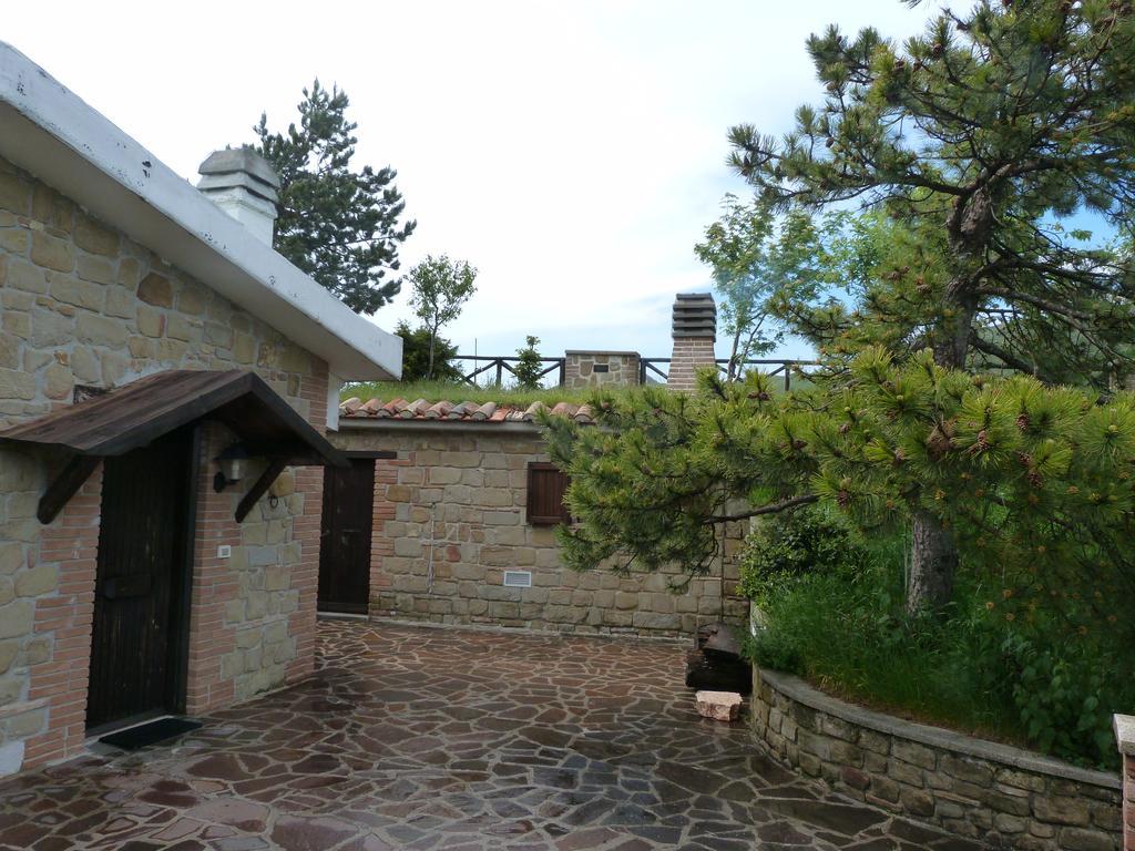 La Kumari Villa Pintura di Bolognola Kültér fotó